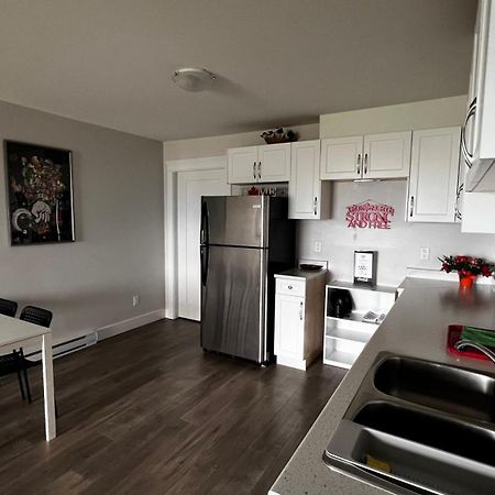 Kelowna New Lake View 2Bedrooms Close Big White Exterior photo